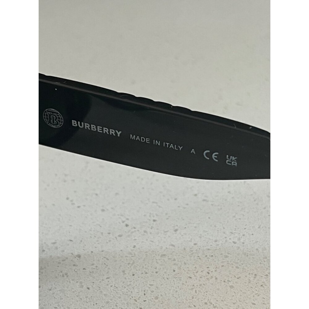 Burberry B4390 Meadow Phantos black Sunglasses, 47mm - Picture 7 of 9